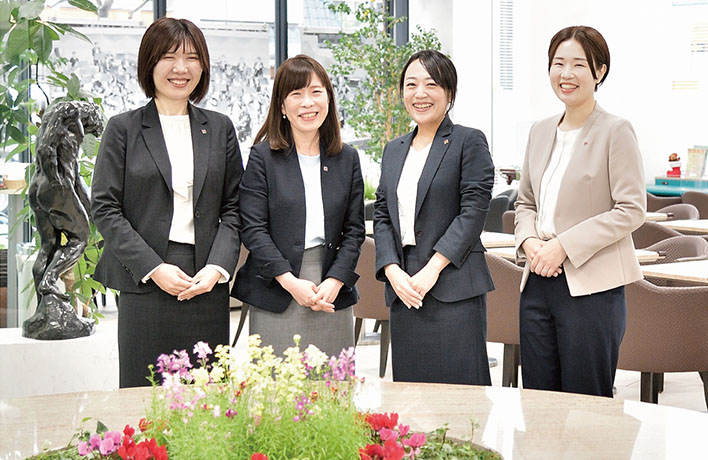 女性社員座談会